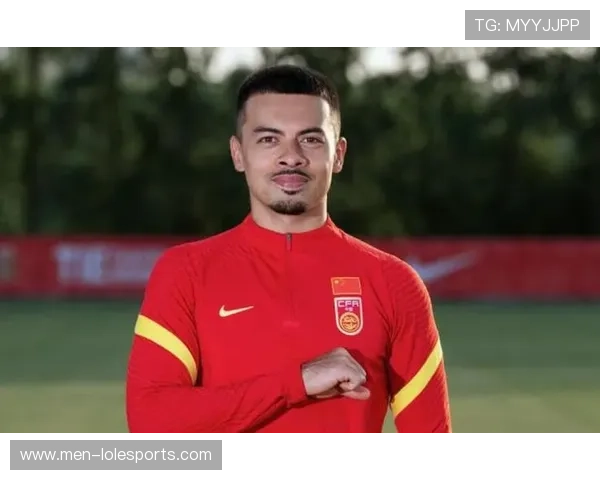 中国足球历史球星排名前十：谁才是最具影响力的传奇人物