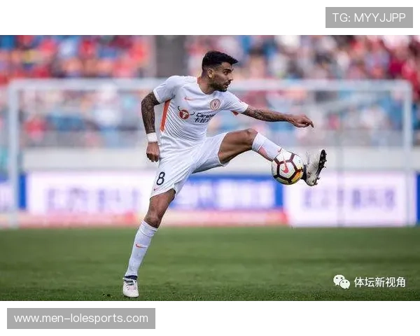 中国足球最强男球星排名解析 深度探讨国内顶尖球员实力对比