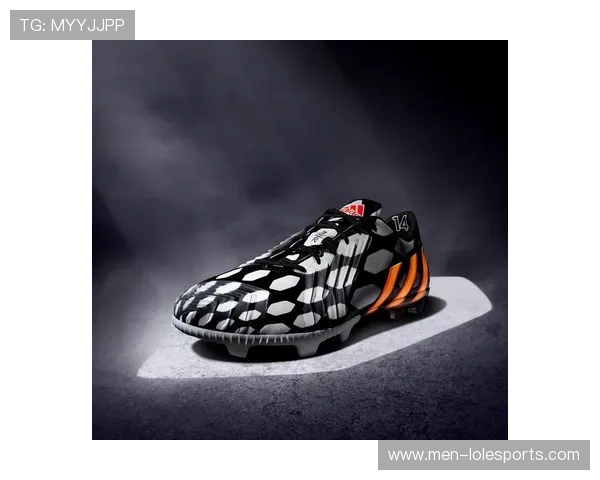 梅西与阿迪达斯再度携手推出全新联名足球鞋，打造赛场性能与时尚并存的完美之选