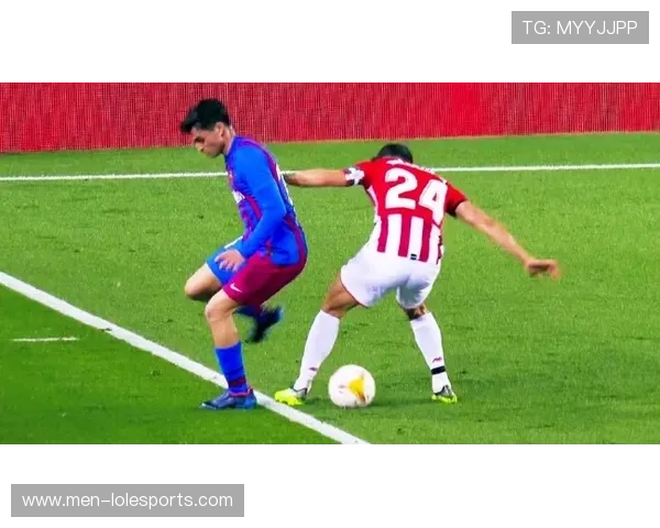 足球明星脚底艺术揭秘 从技艺到灵感的完美呈现 足球明星脚底艺术揭秘 从技艺到灵感的完美呈现