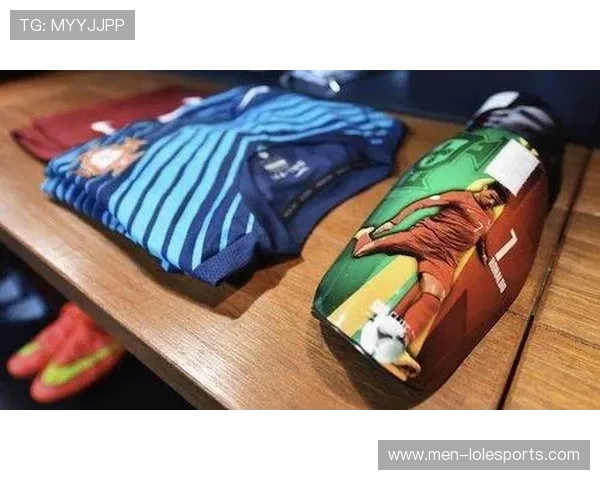 足球球星专属装备解析:从球鞋到护腿板的全方位装备指南 足球球星专属装备解析:从球鞋到护腿板的全方位装备指南